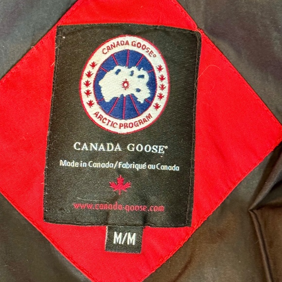 Canada Goose 3035L Mystique Red size XS woman Long parka with fur - Picture 8 of 16